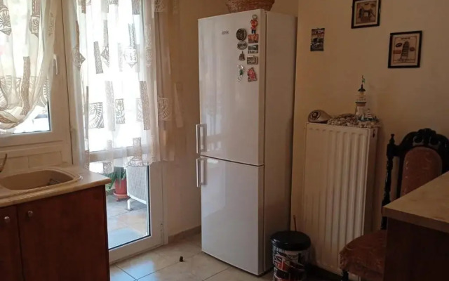 Sweet Home