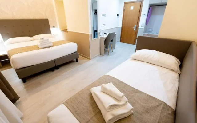 Hotel Maximus