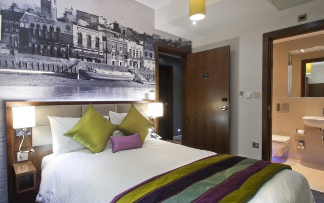 Seraphine Hammersmith Hotel