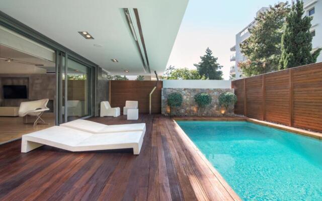 Elegant and Private Living by Neuvel