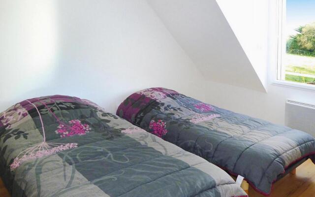 Semi-detached House, Penestin