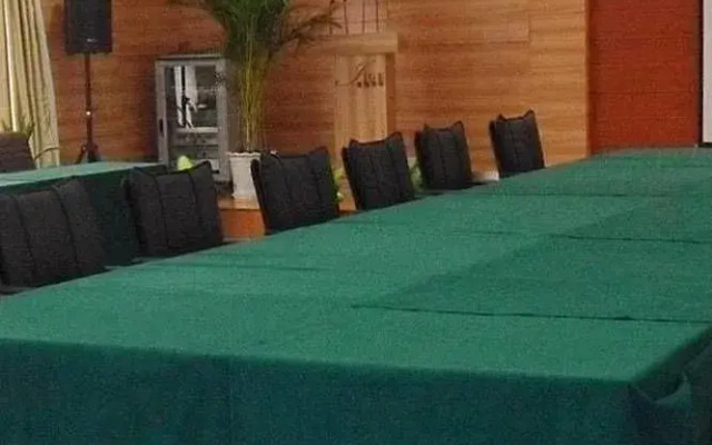 西安壹阁国际假日酒店