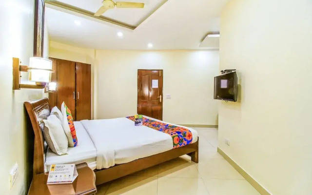 OYO Rooms Cyber City Oakwood