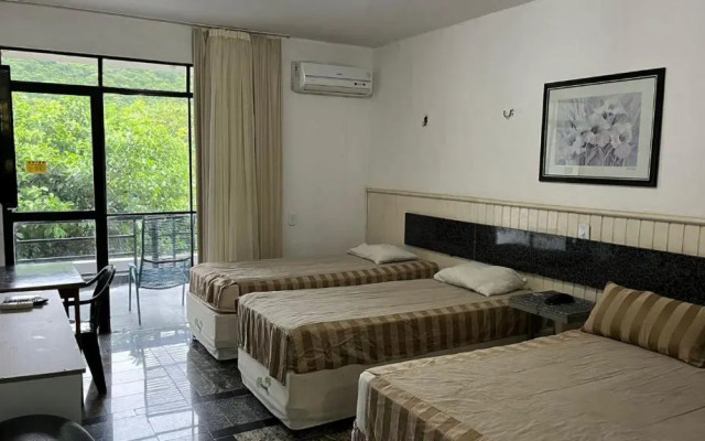 Ytacaranha Hotel de Serra