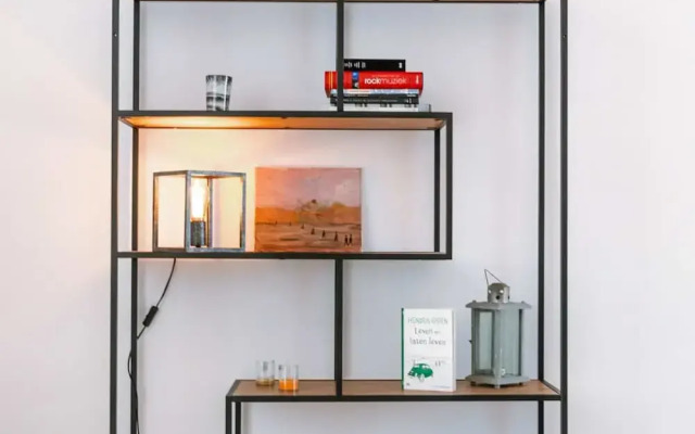 Spacious and Bright Apartment With Sunny Terrace