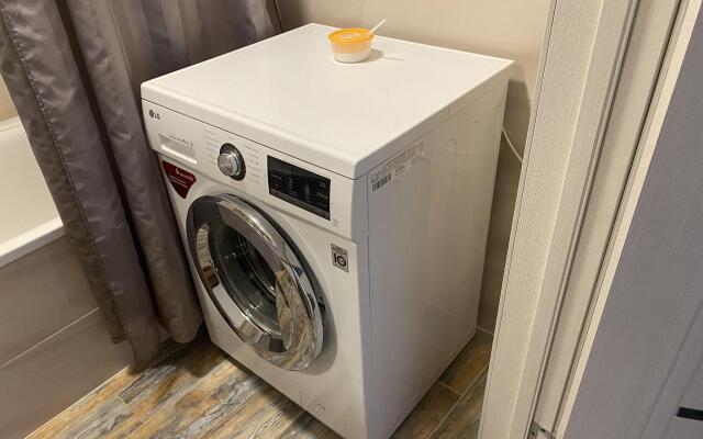 Много квартир на улице Отрадная 79 корпус 1