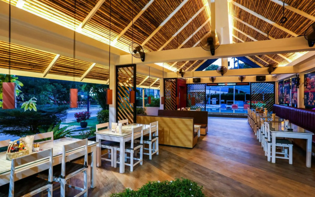 Naiharn Beach Resort