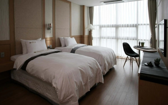 Benikea Hotel Yeosu