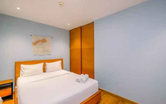 Modern Look 2BR at Sentul Tower Apartment