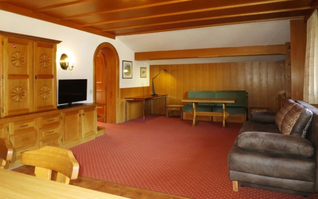 Schuler St Anton am Arlberg