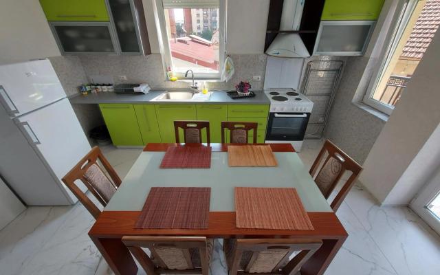 Xxl Apartament City Centar 1