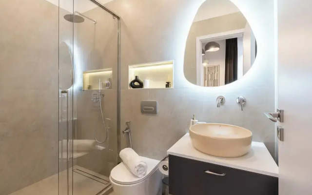 Oasis Luxe Boutique Suites by BQA
