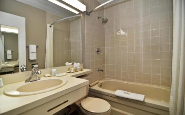 Best Western Aurora Inn