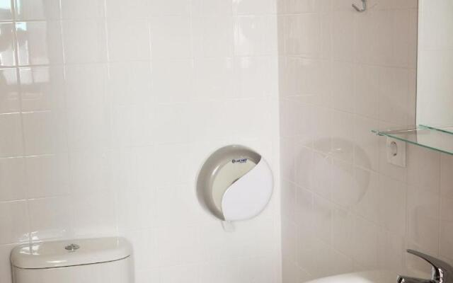 AKTION Peniche Hostel & Apartments