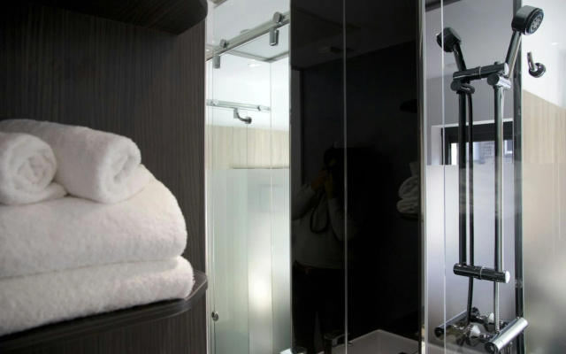 The Z Hotel Victoria