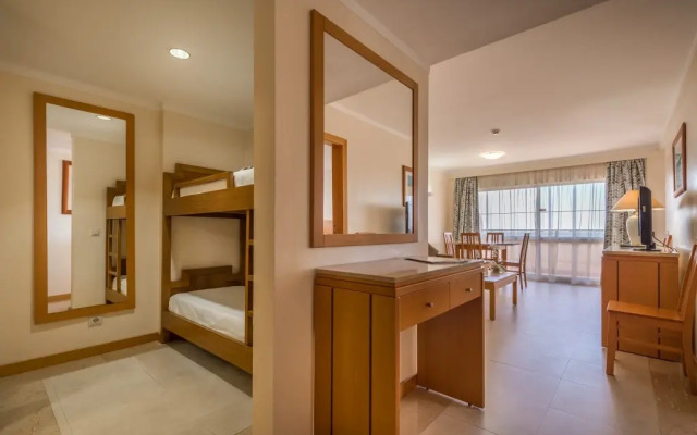 Interpass VAU Hotel & Apartaments