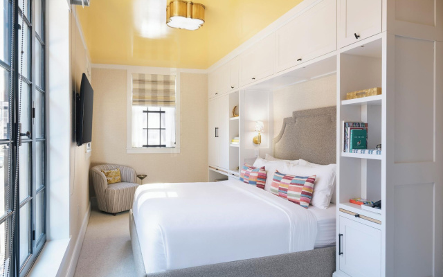 Beacon Hill Hotel