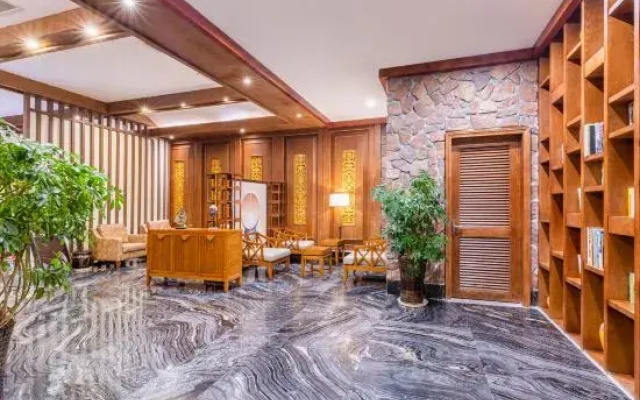 Ganglong Hotel