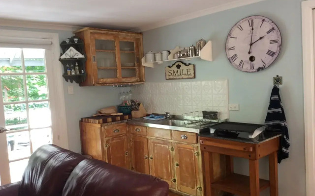 Aldgate Valley Bed and Breakfast