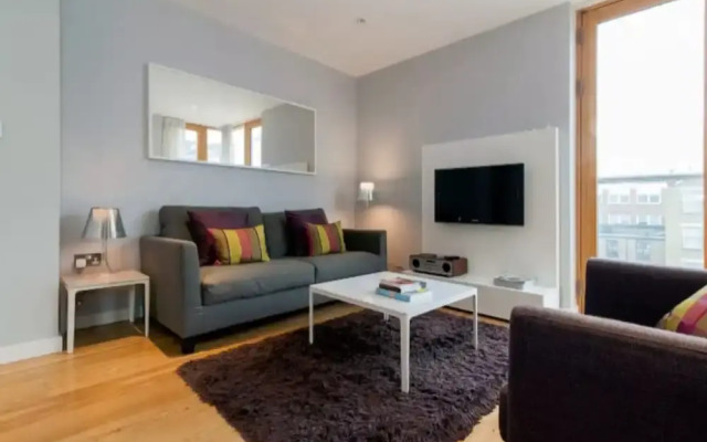 Modern Apartment in King's Cross