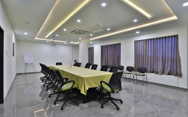 Palette - Hotel Shivalik