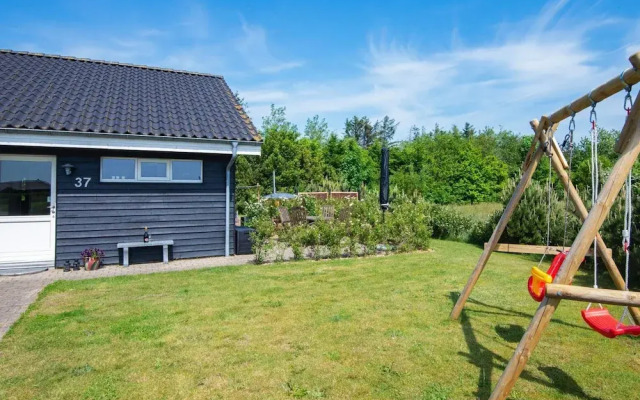 6 Person Holiday Home in Tarm