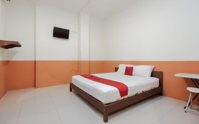 RedDoorz near Jalan Jendral Sudirman Manado