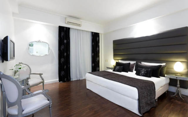 Le Cinque Lusso Recoleta