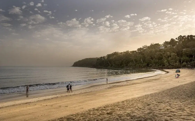 Footsteps to the Heart of Noosa and a View!