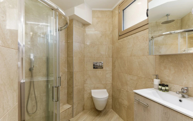 Aria Garden Suites