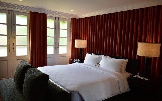 The Henry Suites MiraNila Quezon City