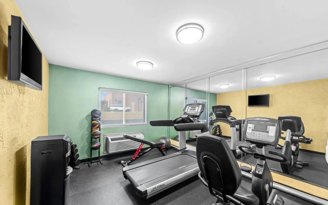 Quality Inn - Denton