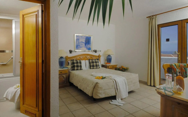 Beverly Hills Suites - Excel Hotels & Resorts
