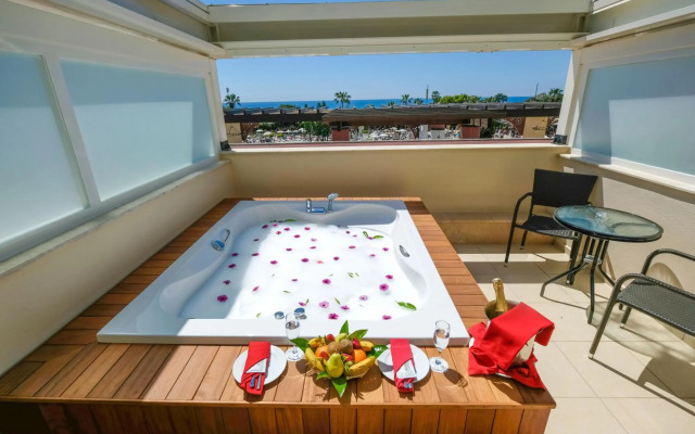 Hotel Vera Club Lindita