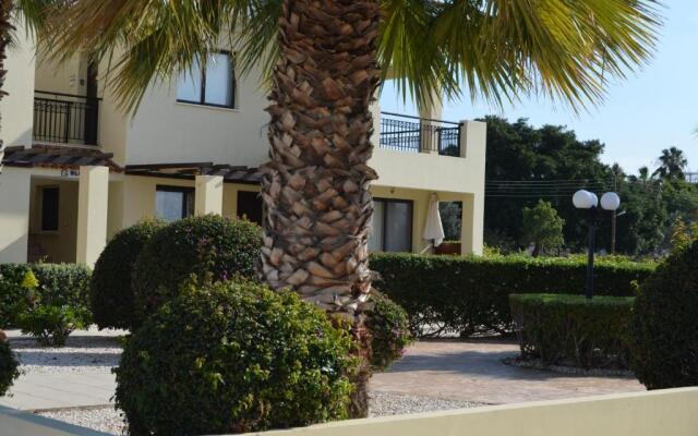 Faros Beach Apartment A102