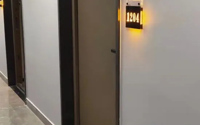 Jimmy Fashion Hotel (Changsha Yuehu Park Subway Station)