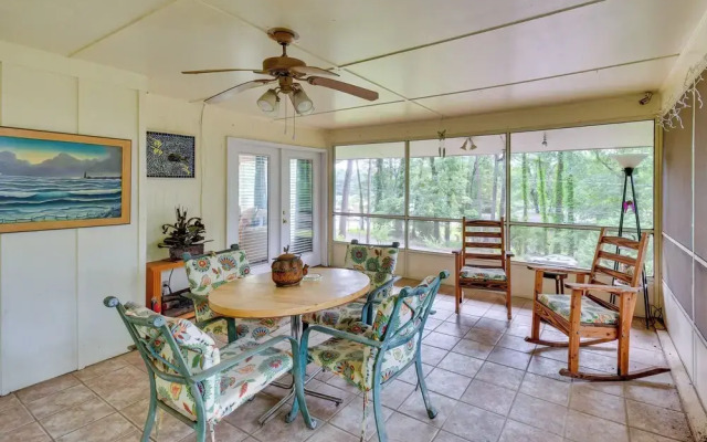 Spacious Montgomery Home ~ 3 Mi to Downtown!