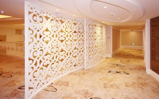 Lake Piedmont International Hotel