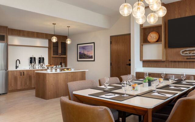 Hilton North Scottsdale At Cavasson