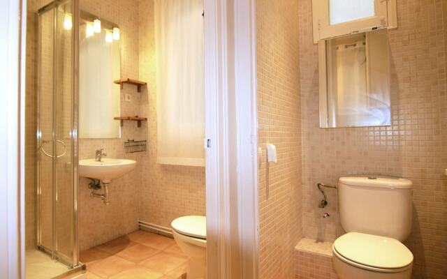 ClassBedroom Eixample Free Apartments