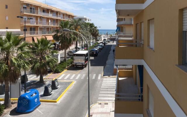 RIVER  - Apartment with sea views Free WiFi