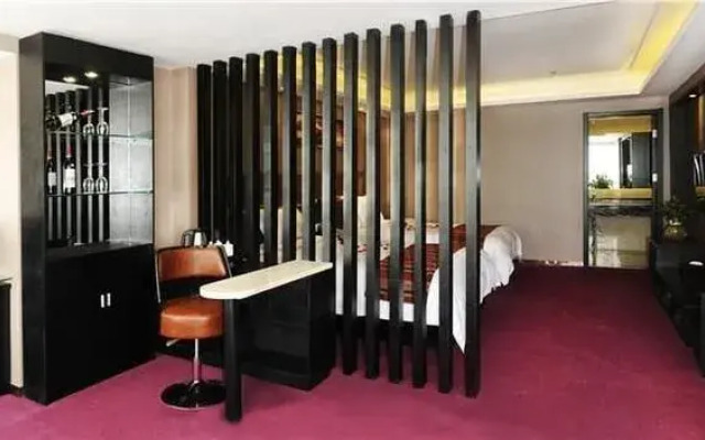 Sancanl Holiday Hotel