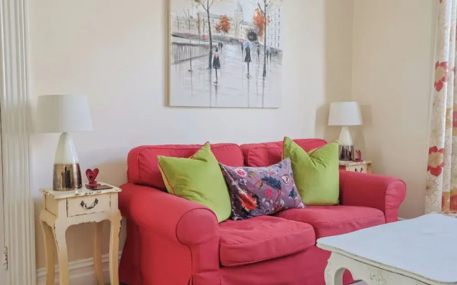 Apartment 1, Durham House