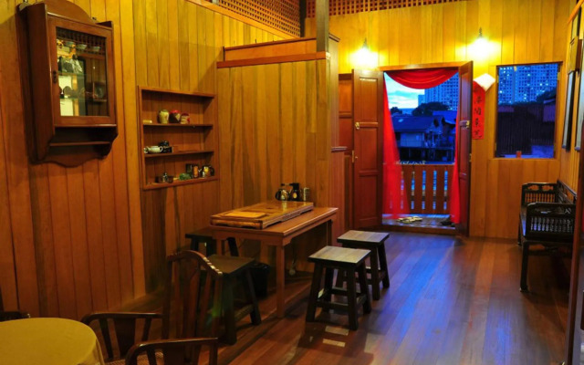 Clan Jetty Heritage Home