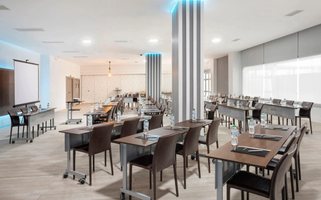 Hotel Madrid Chamartín Affiliated by Meliá