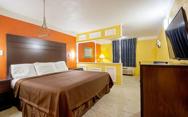 Economy Inn & Suites