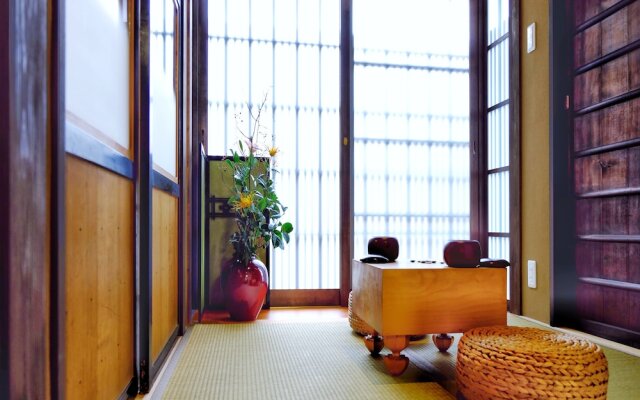 Kouhaku Kyomachiya Tanbaguchi