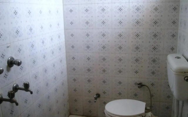 Hotel Ajay International