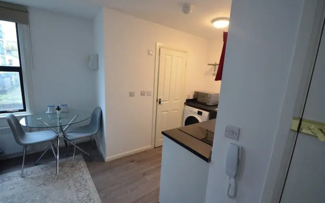 Hackney E5 - Perfect for Couples Getaway