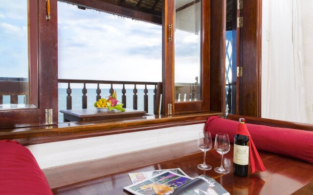 Rock Water Bay Beach Resort & Spa